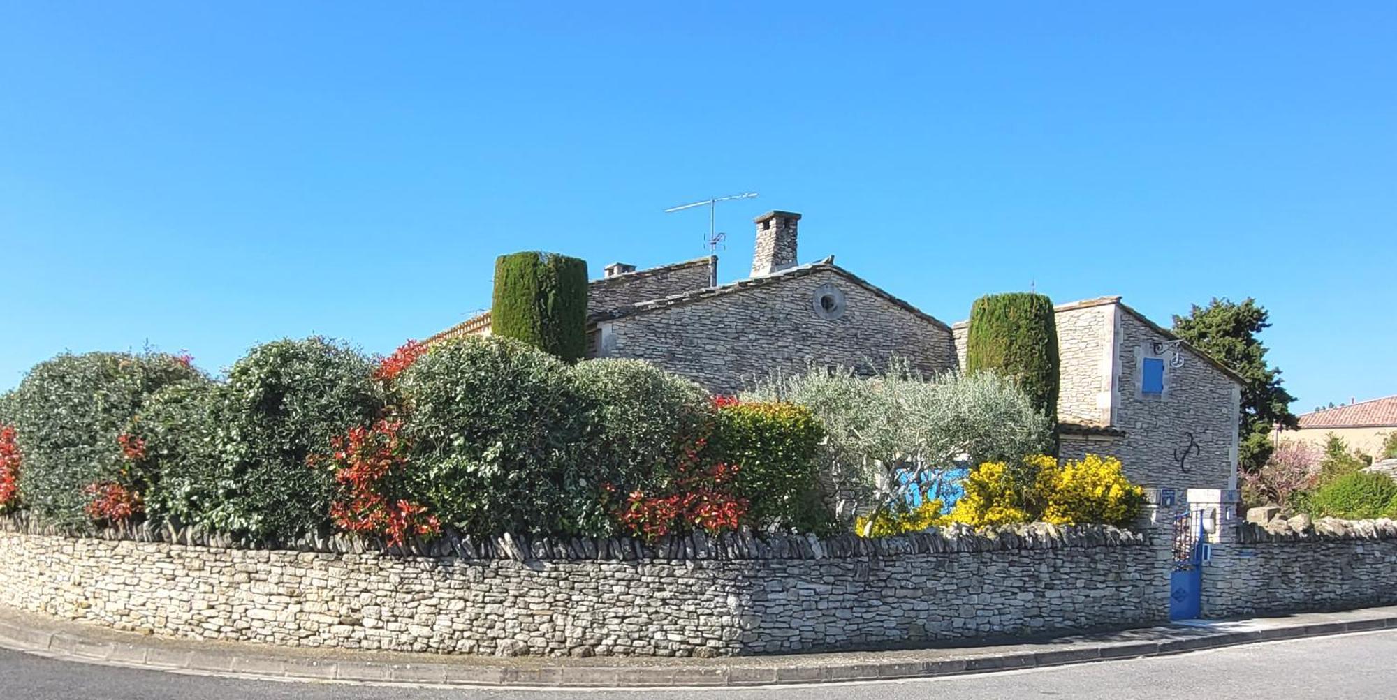 "La Massette Du Cheval Blanc" Villa De Caractere En Pierre L'Isle-sur-la-Sorgue Bagian luar foto