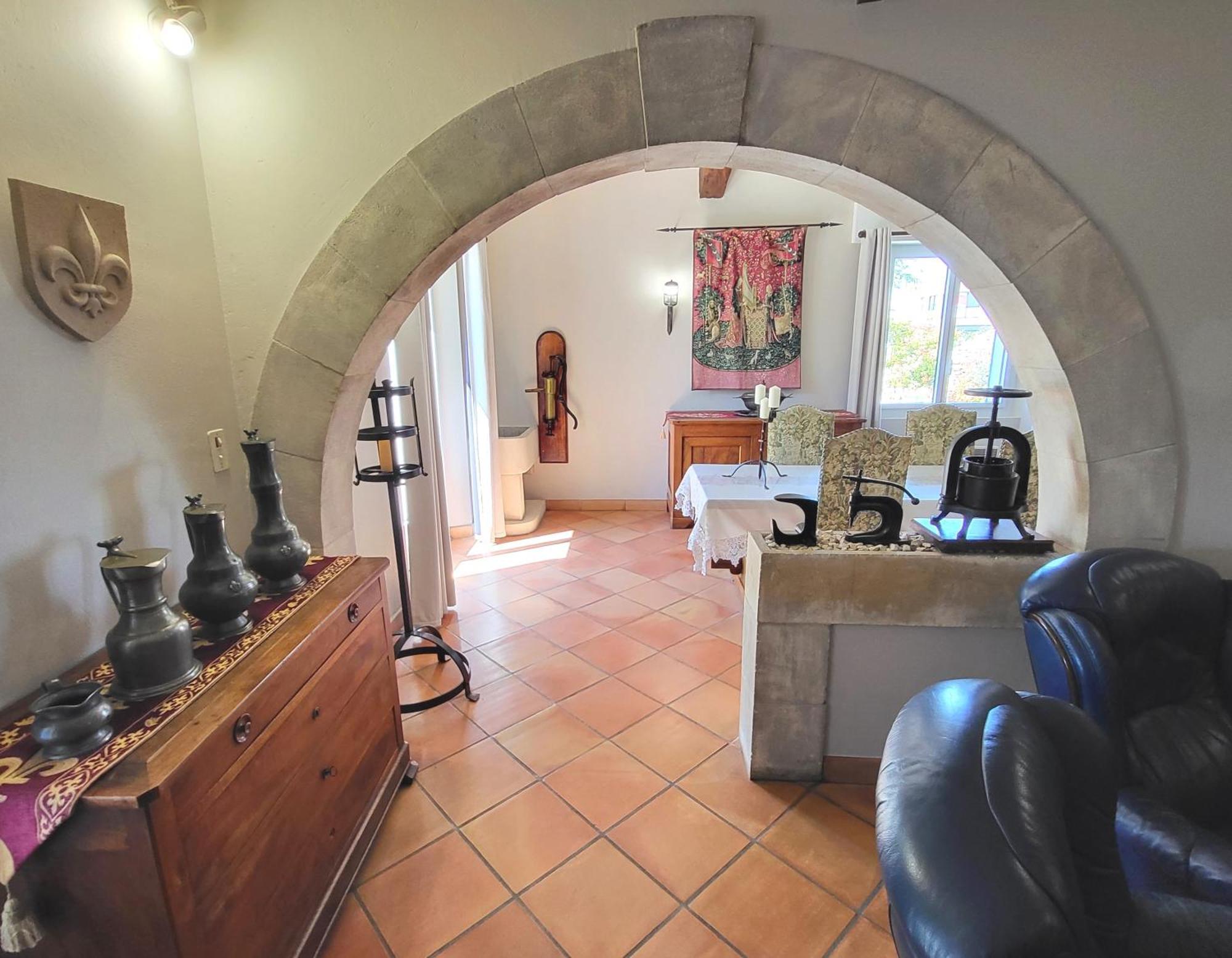 "La Massette Du Cheval Blanc" Villa De Caractere En Pierre L'Isle-sur-la-Sorgue Bagian luar foto