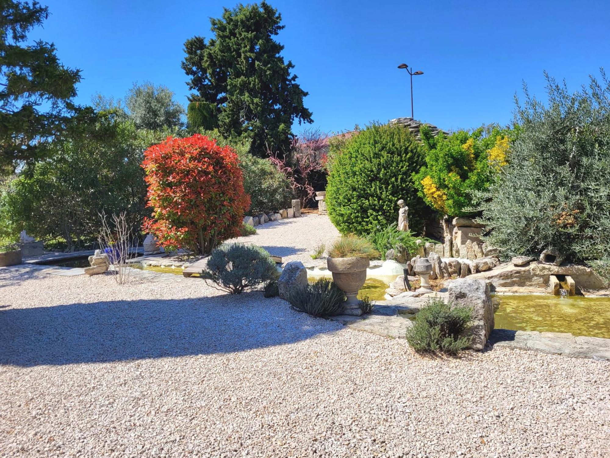 "La Massette Du Cheval Blanc" Villa De Caractere En Pierre L'Isle-sur-la-Sorgue Bagian luar foto